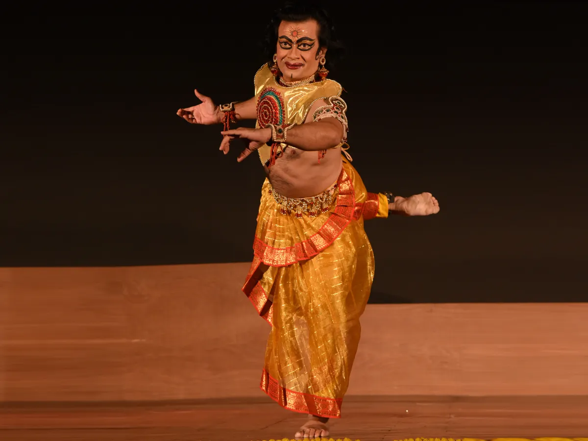 dhanvantri-oration