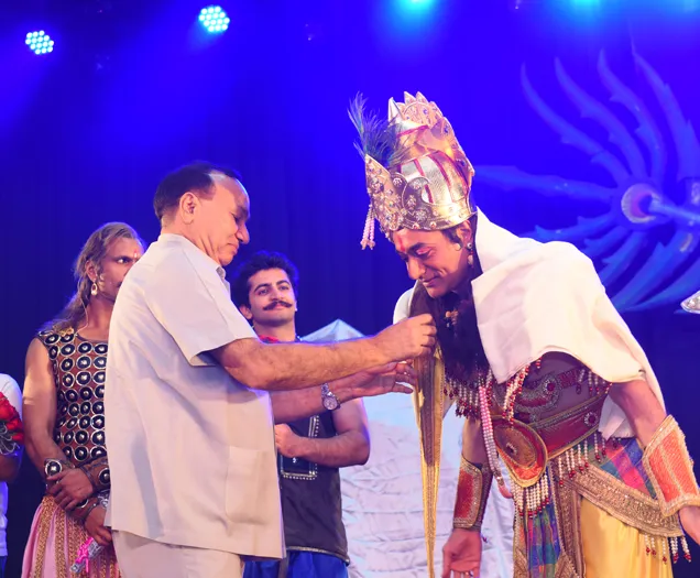 Performance by Shri Atul Satya Kaushik & Former Member of Parliament Shre Nitish Bhardwaj Hindi play Chakravyuh