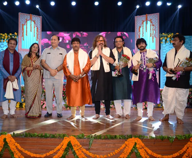 Performance by Padma Shri Ustad Rashid Khan - Indian Classical Music performance